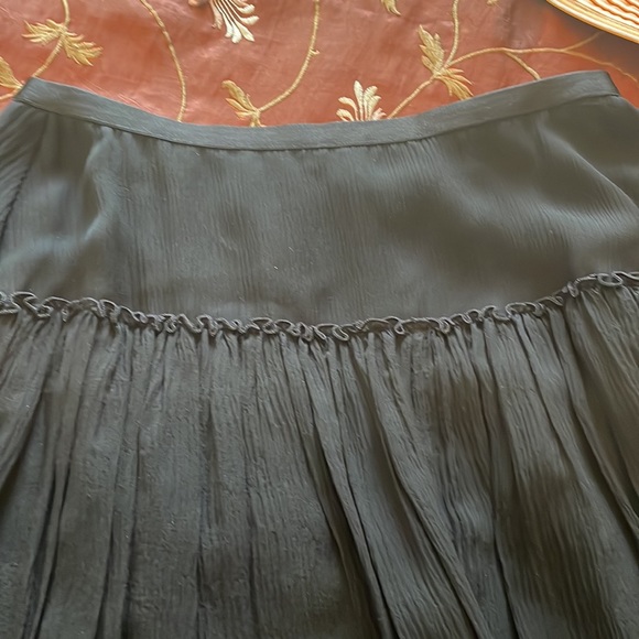 Tommy Bahama skirt - Picture 3 of 6